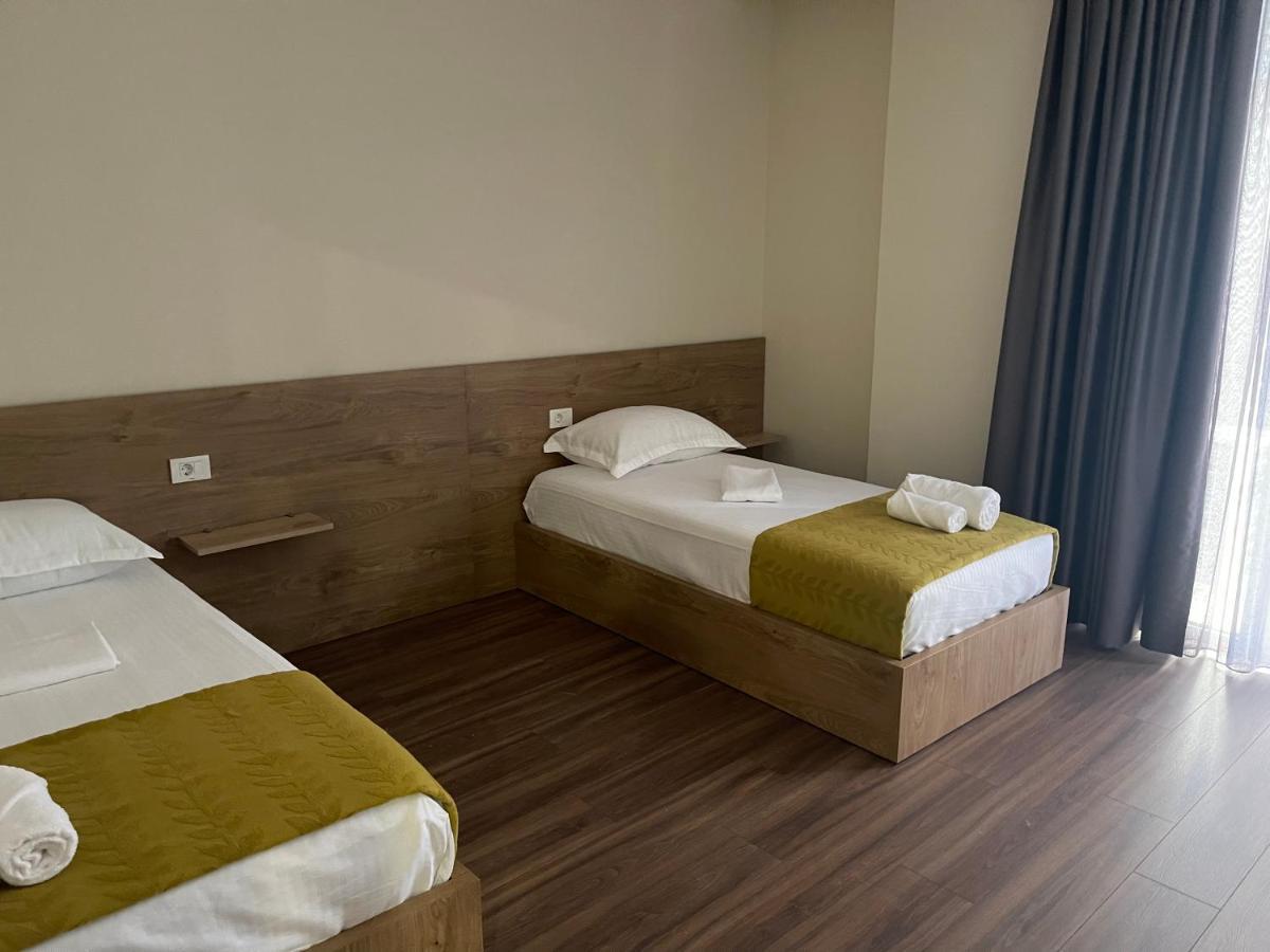 Appartement Ale Investa Hospitality à Tirana Extérieur photo