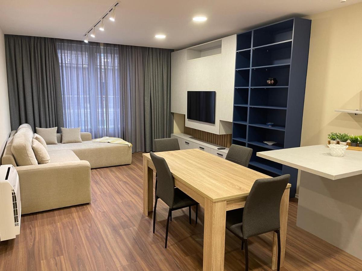 Appartement Ale Investa Hospitality à Tirana Extérieur photo